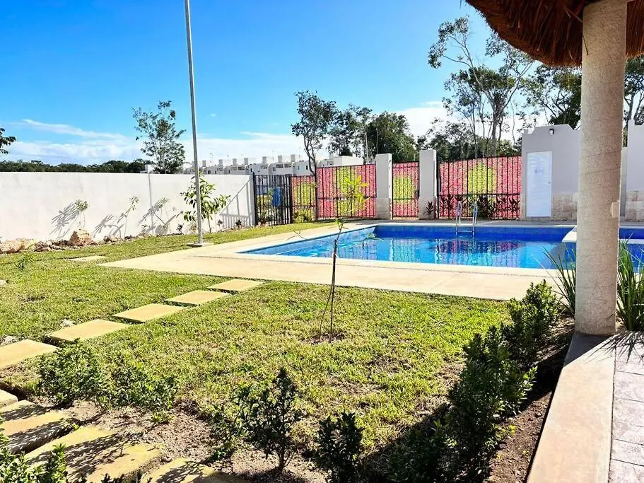 New 3 Bedroom Cozy Apartment In Playa Del Carmen