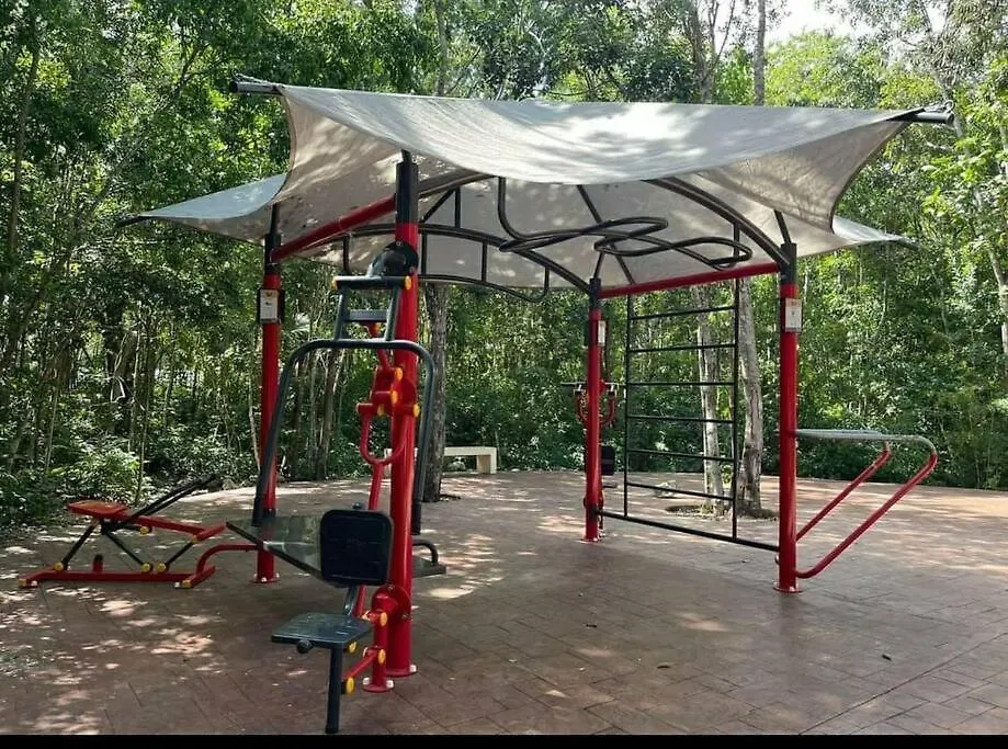 New 3 Bedroom Cozy Apartment In Playa Del Carmen