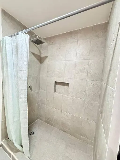 New 3 Bedroom Cozy Apartment In Playa Del Carmen